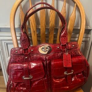 Rare Coach Ella large Croc 🐊 embossed Ella XL satchel in Garnett. Women's Bag.